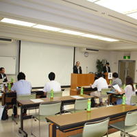 �Z�~�i�[�C���[�W