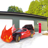 �X�[�p�[�J�[�n�E�X�C���[�W